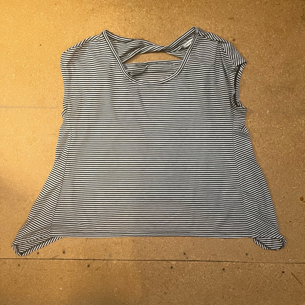 American Eagle striped tee